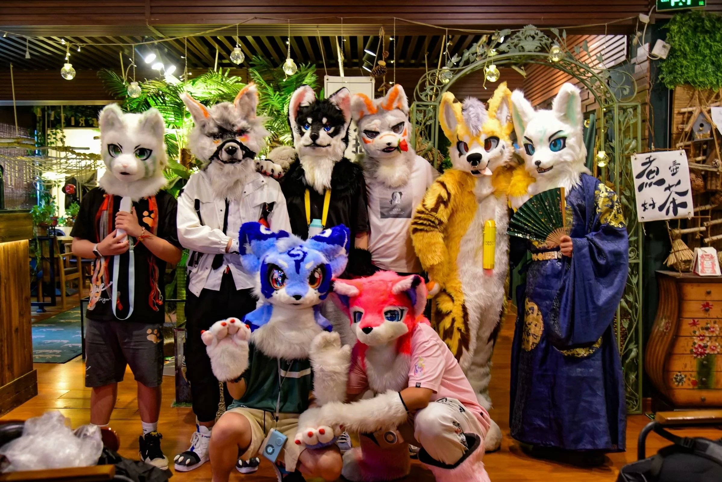 V2.0 饯行酒会 宣传图集 2-Furry百科
