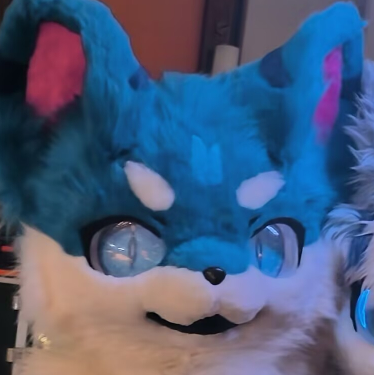用户 #349081510847971328的头像-Furry百科