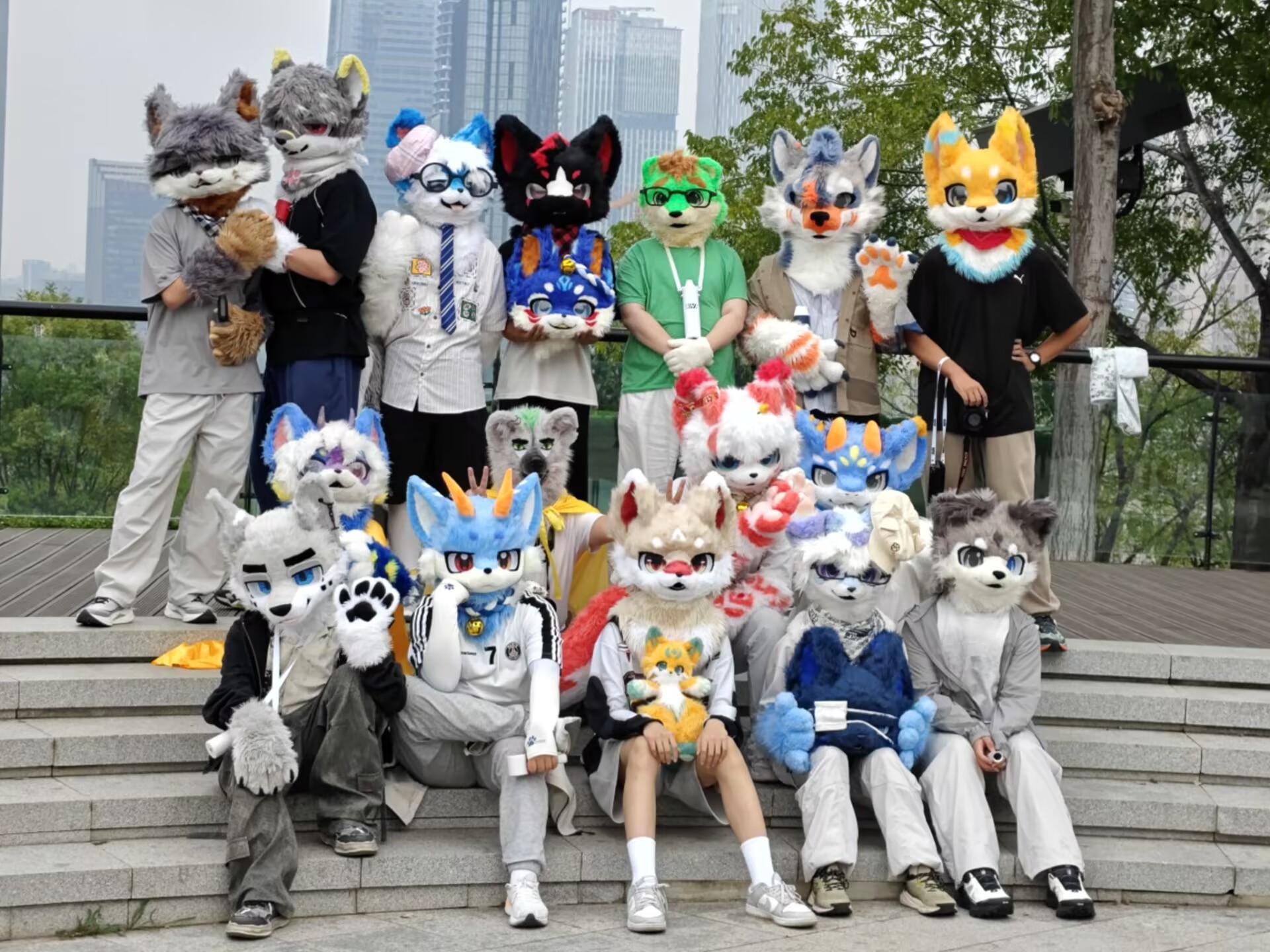 回来了，可以快乐小聚了 这阵子在大学好想你们-Furry百科