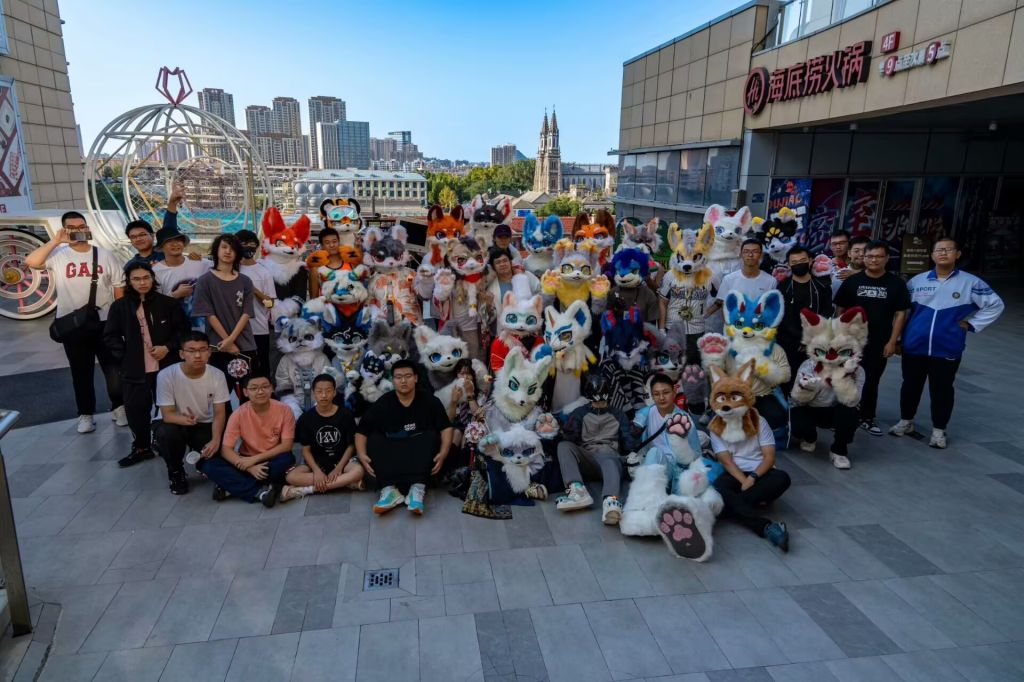 幻灯片-Furry百科