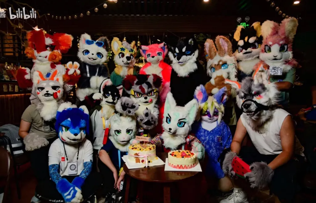 泉兽行3.0：庆生 宣传图集 2-Furry百科