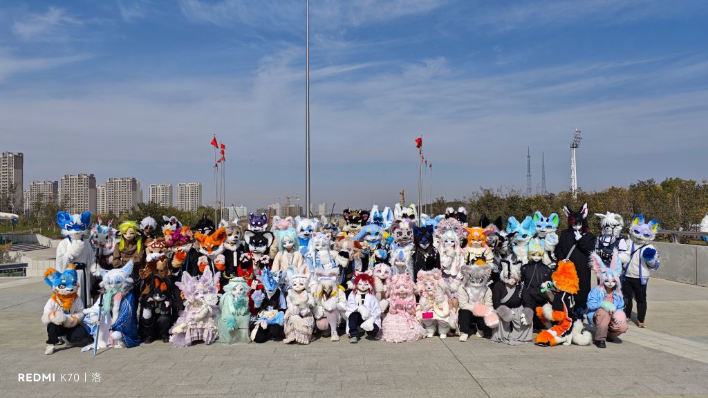 漫展组织合影 翎宅